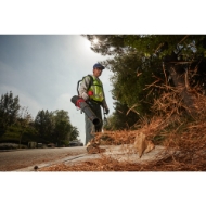 Afbeeldingen van M18 FUEL™ dual battery backpack bladblazer