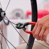 Afbeeldingen van Mini-boutensnijder 200mm nr.7101 Knipex