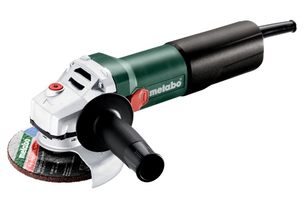 Afbeeldingen van Met haakseslijper WQ-1100-125